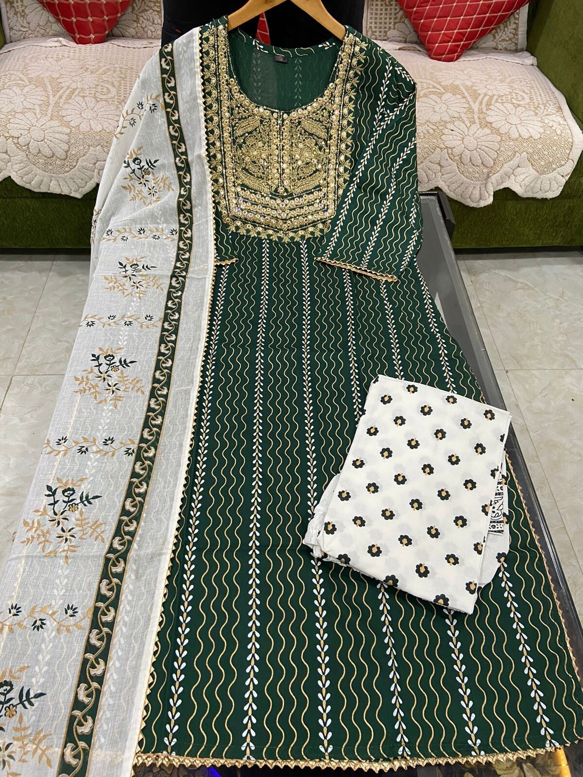 green salwar kameez,green cotton kurti set,pakistani style suit,handmade salwar suit,embroidered green kurta,green ethnic wear,traditional salwar kameez,women’s green kurti set,green kurti with dupatta,green pakistani outfit,cotton salwar kameez set,green wedding outfit,handcrafted ethnic suit,three piece green suit,green party wear dress,green suit for women,indian pakistani style kurti,green scoop neck kurti,printed green kurti set,green festival outfit,soft cotton salwar suit,green kurti pant dupatta,gre