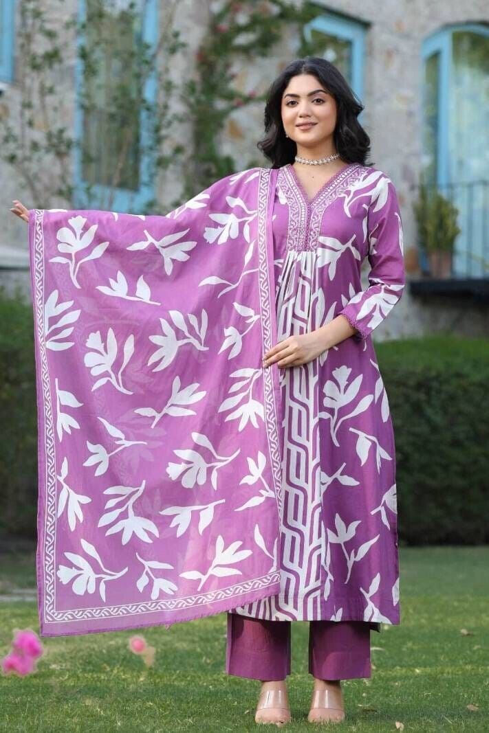 anarkali kurta set,cotton anarkali suit,printed anarkali kurti,traditional kurti set,flared kurta design,ethnic cotton suit,sanganeri print dress,women's festive kurta,cotton kurta pant set,anarkali kurti with dupatta,3 piece kurti set,block print kurta set,indian ethnic wear,hand block printed kurti,pure cotton anarkali,jaipuri print kurti,embroidery anarkali suit,anarkali kurta with 3/4 sleeves,stylish ethnic set,casual ethnic outfit,sanganeri print ethnic wear,summer special kurti,set with dupatta and pa