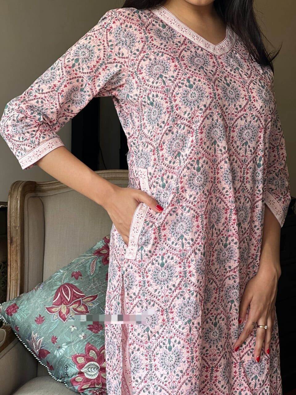 pink floral kurti,pink salwar kameez,floral embroidered kurti,pink ethnic wear,handcrafted cotton kurti,pink kurti set,women kurti pant dupatta,traditional pakistani suit,floral print kurti set,cotton floral kurti,pink kurta with dupatta,three piece pink suit,elegant pink outfit,party wear kurti set,floral thread work kurti,pink wedding wear dress,pink cotton suit for women,pakistani kurti design,pink festive outfit,designer floral kurta,soft cotton pink kurti,stylish pink salwar kameez,floral printed suit