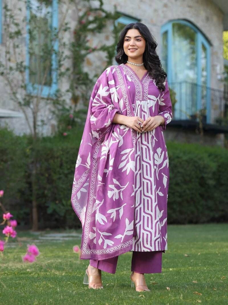 anarkali kurta set,cotton anarkali suit,printed anarkali kurti,traditional kurti set,flared kurta design,ethnic cotton suit,sanganeri print dress,women's festive kurta,cotton kurta pant set,anarkali kurti with dupatta,3 piece kurti set,block print kurta set,indian ethnic wear,hand block printed kurti,pure cotton anarkali,jaipuri print kurti,embroidery anarkali suit,anarkali kurta with 3/4 sleeves,stylish ethnic set,casual ethnic outfit,sanganeri print ethnic wear,summer special kurti,set with dupatta and pa