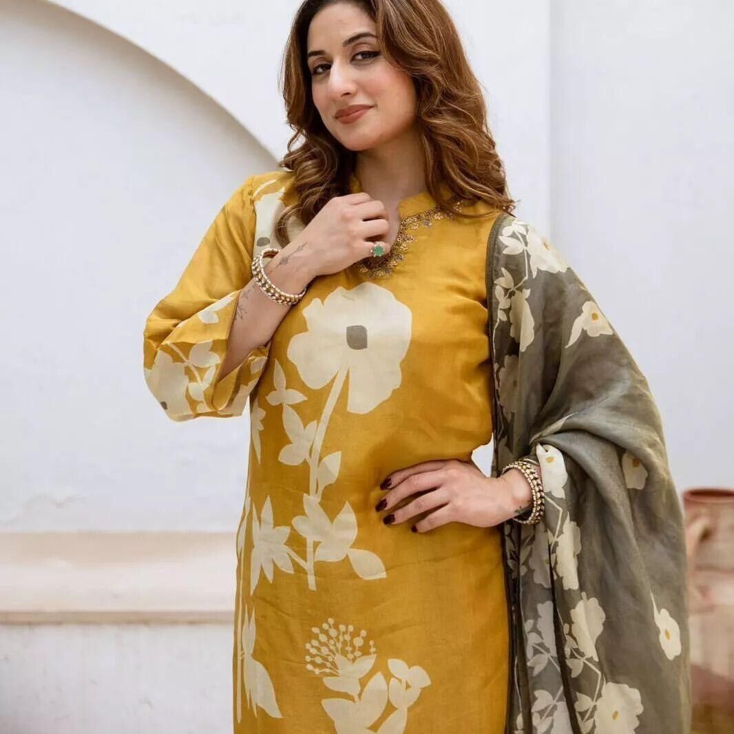 Pakistani Salwar Kameez,
Traditional Indian Outfit,
Handcrafted Cotton Suit,
Embroidered Salwar Kameez,
Kurti Pant Dupatta Set,
Wedding Wear for Women,
Cultural Event Outfit,
Ethnic Wear for Women,
Designer Salwar Suit,
Made in India Dress,
Festive Wear Kurti Set,
Pakistani Style Kurti,
Cotton Embroidered Suit,
Elegant Ethnic Set,
3 Piece Suit for Women,
Stylish Traditional Dress,
Comfortable Cotton Wear,
Bollywood Style Outfit,
Women’s Festival Dress,
Latest Ethnic Fashion,
Desi Outfit for Women,
Breathabl