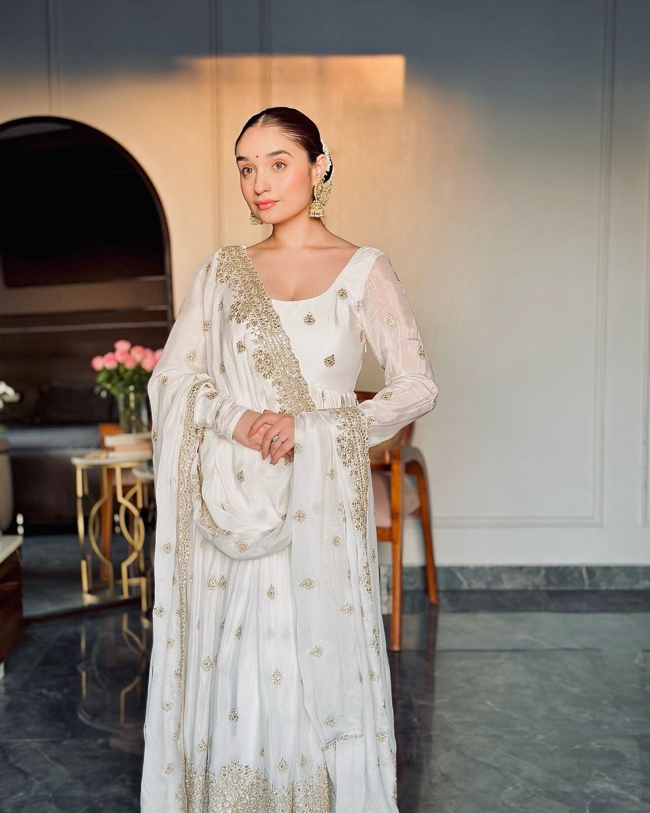 White Gown, White Anarkali, Anarkali Suit, Red Anarkali Gown Set, Chinon Silk Dupatta Dress, Bollywood Style Wedding Gown, Indian Wedding Gown Set, Pakistani Eid Outfit for Women, Embroidered Gown with Pants, Ready to Wear Ethnic Dress, Anarkali Gown with Sequence Work, 3 Piece Wedding Dress Set, Heavy Micro Cotton Inner Gown, Scoop Neck Anarkali Suit, Stylish Party Wear Gown Set, Traditional Indian Outfit for Women, Festive Wear Ethnic Gown, Full Stitched Gown Set,