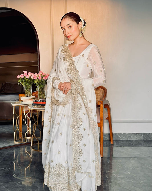 White Gown, White Anarkali, Anarkali Suit, Red Anarkali Gown Set, Chinon Silk Dupatta Dress, Bollywood Style Wedding Gown, Indian Wedding Gown Set, Pakistani Eid Outfit for Women, Embroidered Gown with Pants, Ready to Wear Ethnic Dress, Anarkali Gown with Sequence Work, 3 Piece Wedding Dress Set, Heavy Micro Cotton Inner Gown, Scoop Neck Anarkali Suit, Stylish Party Wear Gown Set, Traditional Indian Outfit for Women, Festive Wear Ethnic Gown, Full Stitched Gown Set,