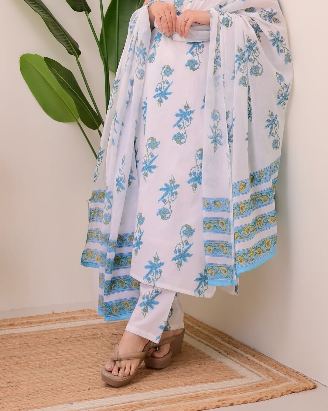 white anarkali gown,white kurti for women,anarkali kurti dress,cotton white kurta,long white gown,white ethnic dress,white angrakha kurti,white printed anarkali,sleeveless anarkali gown,flared white kurti,white festive wear,white kurta with dupatta,white traditional gown,white floor length kurti,elegant anarkali suit,white cotton suit set,white gown for party,ethnic white dress,indian white anarkali,designer white kurti,white embroidered gown,casual white kurti,long white cotton dress,women white ethnic gow
