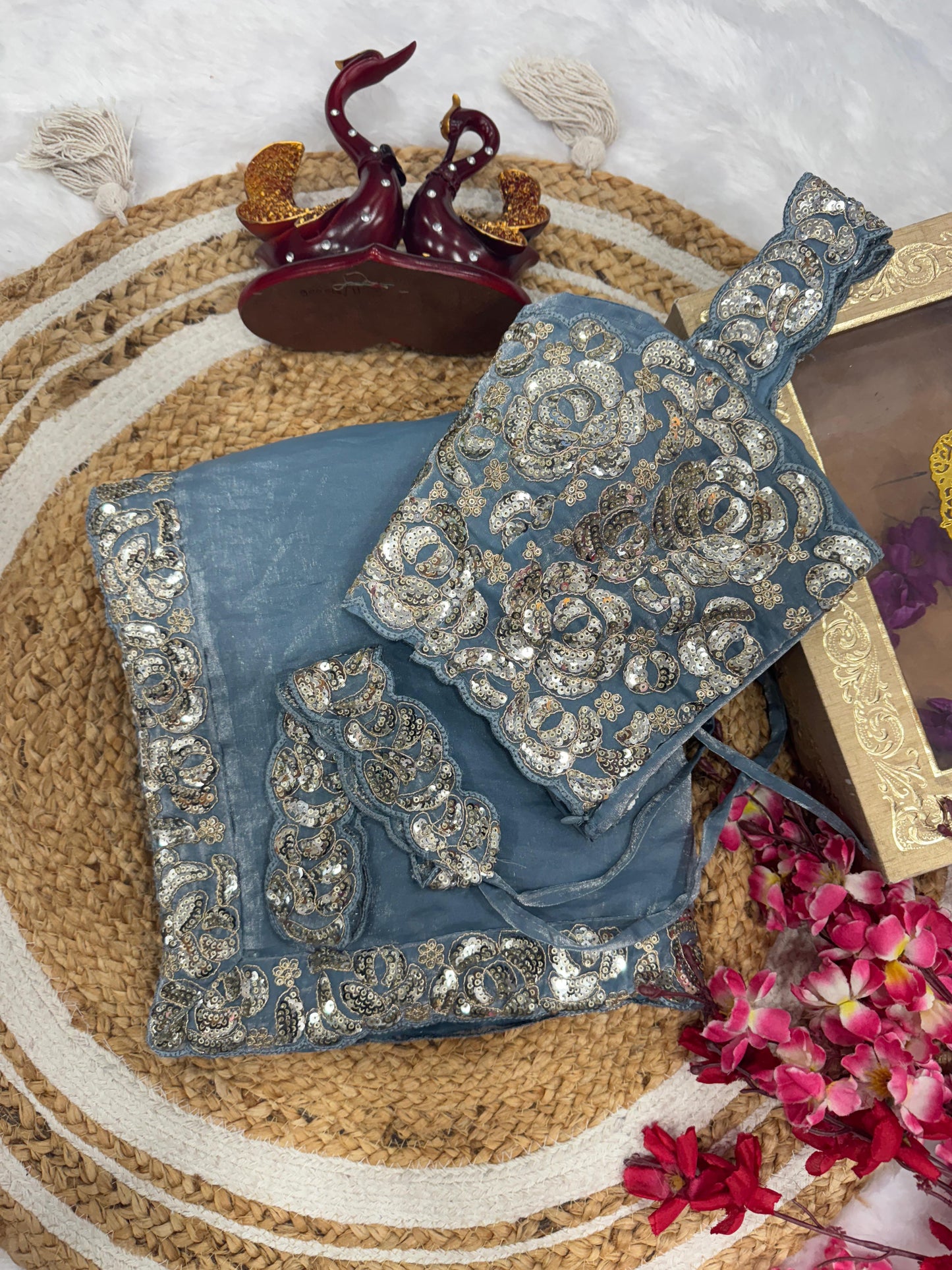 Soft Organza Saree with Banglori Silk Blouse for Occasion