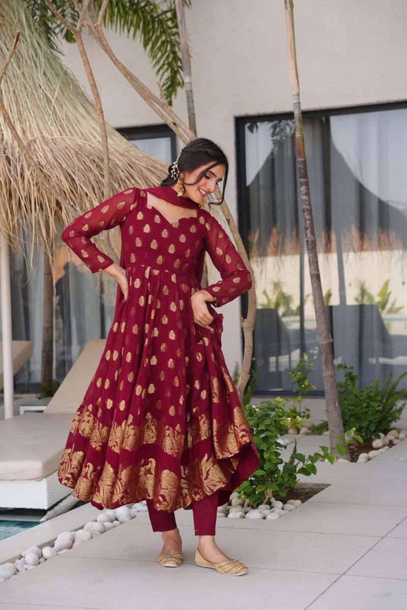 Traditional Indian salwar kameez with dupatta