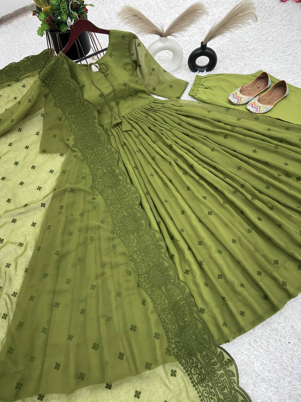 Heavy Work Festive Anarkai Suit Gown