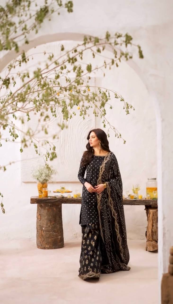 Faux Georgette Sharara Set, Embroidered Sharara Plazzo, Heavy Sequence Work Dress, Party Wear Suit for Women, Ready to Wear Ethnic Set, Georgette Dupatta with Lace, Designer Indian Outfit 2025, Full Sleeve Kurti Set, Fancy Sharara Dress for Wedding, Traditional Sharara Set, Flared Plazzo Suit, Micro Cotton Inner Suit, Elegant Festive Wear, Heavy Embroidery Ethnic Set, Readymade Suit for Women