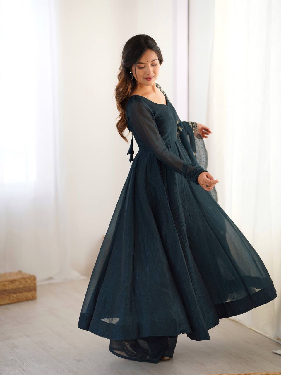 Fandy Silk Gown Set
Embroidered Gown Dress
Fully Stitched Party Gown
Indian Gown with Dupatta
Sequence Work Gown Design
Festive Wear Gown
Designer Silk Gown for Women
Long Gown with Flair
Ethnic Gown Set 2025
Readymade Gown Outfit
Micro Cotton Lined Gown
Heavy Work Gown Dress
Stylish Gown for Wedding
Elegant Indian Gown Set
Fancy Silk Gown for Women