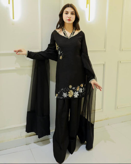 Black salwar kameez for diwali