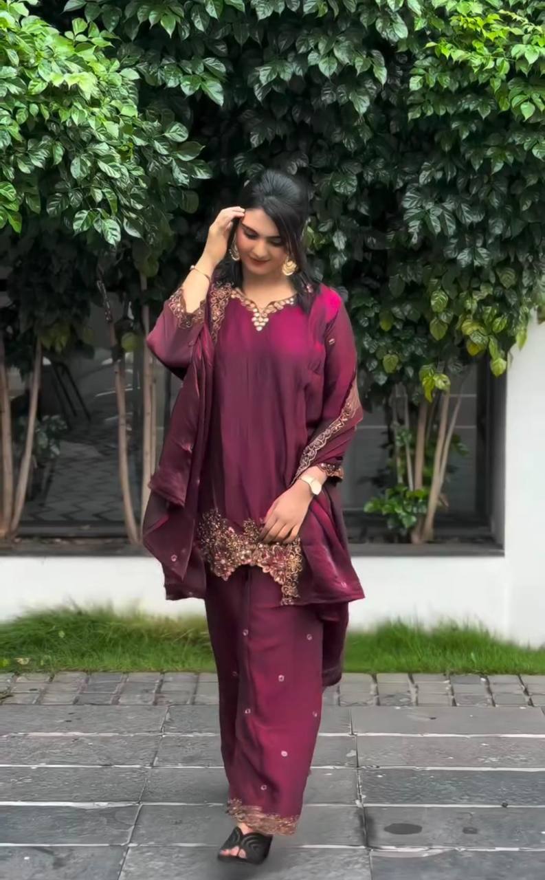 Heavy Work Designer Partywear Kurti with Dupatta Set