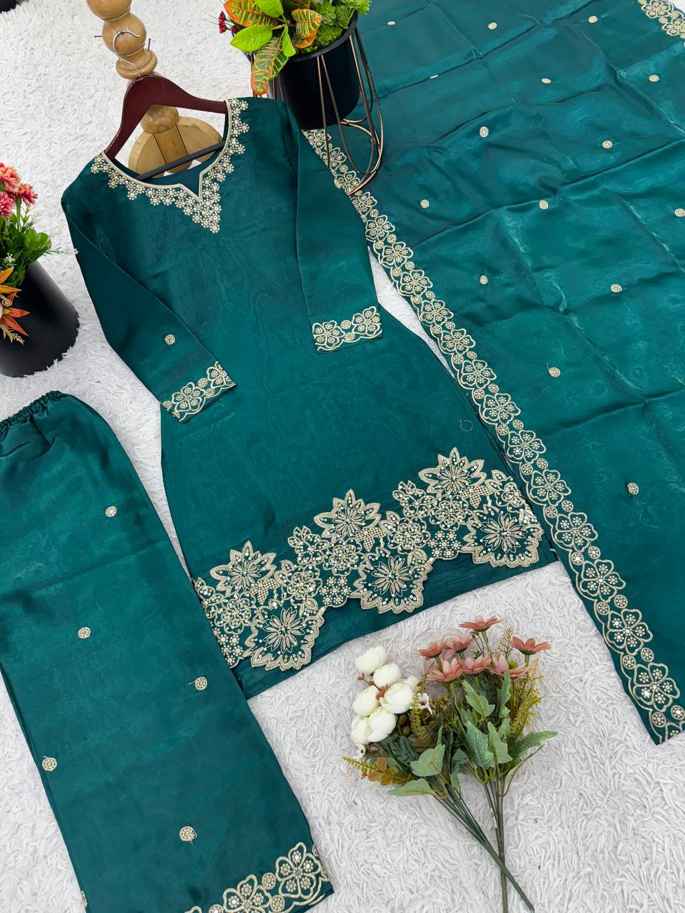 Heavy Work Designer Partywear Kurti with Dupatta Set