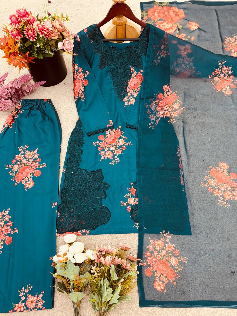 Natural Crepe Suit Set, Digital Print Suit for Women, Embroidered Crepe Dress, Designer Kurti Set, Elegant Ethnic Wear, Full Sleeve Suit Design, Festive Wear for Ladies, Printed Suit Set 2025, Readymade Kurti Bottom Dupatta, Comfortable Party Wear, Stylish Indian Outfit, Daily Wear Ethnic Set, Lightweight Printed Suit, Crepe Fabric Suit Design, Latest Women's Ethnic Wear,