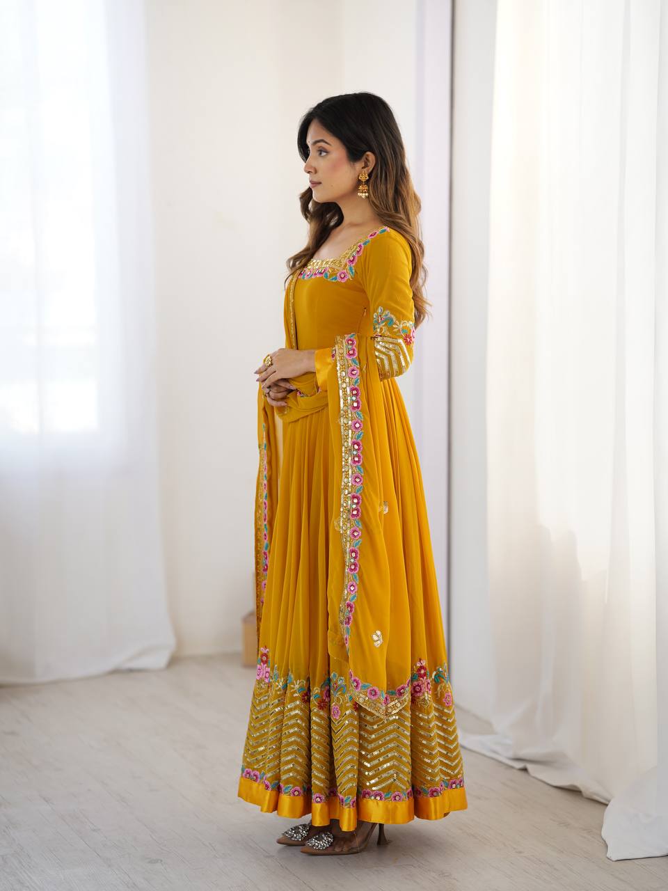 Heavy Georgette Suit Set, Multi Thread Embroidered Suit, 5mm Sequence Work Dress, Party Wear Dress for Women, Full Sleeve Embroidery Kurti, Ready to Wear Ethnic Dress, Designer Georgette Suit, Festive Indian Suit Set, Wedding Guest Outfit 2025, Fully Stitched Kurti Bottom Dupatta, Stylish Long Kurti Design, Heavy Embroidered Dupatta Set, Traditional Ethnic Wear for Women, Micro Cotton Inner Suit, Elegant Indian Party Dress,
