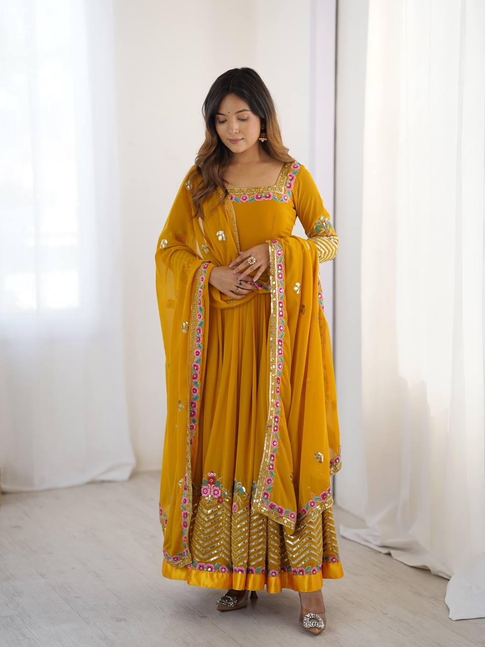 Heavy Georgette Suit Set, Multi Thread Embroidered Suit, 5mm Sequence Work Dress, Party Wear Dress for Women, Full Sleeve Embroidery Kurti, Ready to Wear Ethnic Dress, Designer Georgette Suit, Festive Indian Suit Set, Wedding Guest Outfit 2025, Fully Stitched Kurti Bottom Dupatta, Stylish Long Kurti Design, Heavy Embroidered Dupatta Set, Traditional Ethnic Wear for Women, Micro Cotton Inner Suit, Elegant Indian Party Dress,