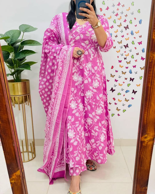 Anarkali Angrakha Kurti,
60x60 Cotton Kurti Set,
Malmal Dupatta Set,
Heavy Embroidered Kurti,
Tubelight Hand Work Kurti,
Angrakha Style Suit,
Printed Pant Kurti Set,
Anarkali Kurti for Women,
Cotton Embroidery Kurti,
3 Piece Ethnic Set,
Traditional Cotton Suit,
Wedding Wear Kurti Set,
Festive Wear Anarkali,
Designer Cotton Suit,
Elegant Angrakha Style Kurti,
Hand Work Kurti Pant Set,
Embroidered Cotton Anarkali,
Soft Cotton Kurti Set,
Full Flare Anarkali Suit,
Ethnic Wear with Dupatta,
Kurta Pant Dupatta Co