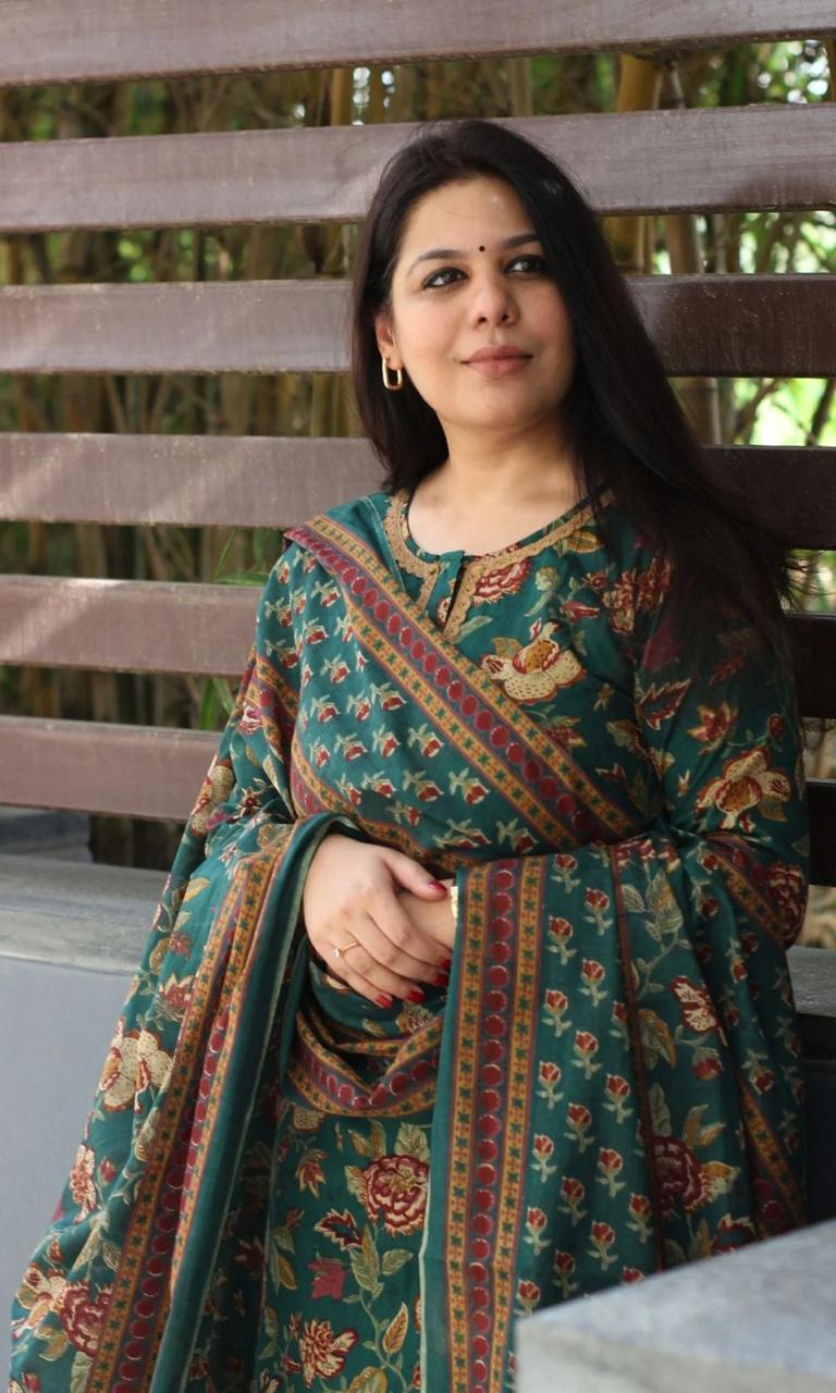 Straight Fit Cotton Suit,
Pakistani Style Suit,
Lace Work Kurti Set,
Kurti Pant Dupatta Set,
Elegant Ethnic Suit,
Cotton Suit for Women,
Laced Work Suit Set,
Pakistani Style Kurti,
Three Piece Cotton Suit,
Daily Wear Cotton Kurti,
Festive Wear Suit Set,
Breathable Cotton Suit,
Stylish Cotton Salwar Kameez,
Kurti with Lace Detailing,
Lace Border Dupatta,
Cotton Kurta Pant Set,
Traditional Pakistani Design Suit,
Soft Cotton Ethnic Wear,
Office Wear Kurti Set,
Comfortable Ethnic Suit,
Classic Straight Fit Suit