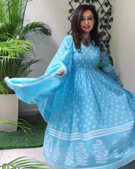 floral print kurti set,cotton kurti with pant,malmal dupatta set,festive kurti for women,printed cotton kurta,soft cotton kurti set,kurti pant dupatta combo,summer wear kurti,floral kurta with dupatta,lightweight festive suit,three piece cotton suit,set for festive gathering,cotton suit for girls,trendy ethnic kurti,flower printed kurta,women's ethnic outfit,ready to wear kurta set,cotton malmal dupatta set,casual festive kurti,cotton kurti online india,elegant ethnic wear,kurti with printed dupatta,straigh