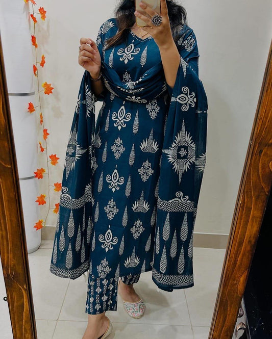 Deep Teal Blue Kurti,
Teal Blue Cotton Kurti,
Discharge Print Kurti,
60x60 Cotton Kurti,
Teal Kurti Set for Women,
Ethnic Teal Kurta Pant,
Printed Teal Kurti,
Daily Wear Kurti Set,
Comfort Fit Kurti,
Straight Cut Cotton Kurti,
3/4 Sleeve Kurti,
Teal Blue Ethnic Wear,
Pure Cotton Kurti Set,
Elegant Teal Kurti,
Indian Wear Teal Kurti,
Festive Wear Kurta Set,
Teal Kurti with Dupatta,
Minimalist Ethnic Outfit,
Teal Kurta for Girls,
Traditional Teal Suit,
Teal Color Salwar Kameez,
Block Print Teal Kurti,
Breatha