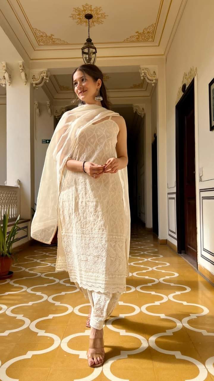 Chickenkari off White Kurti Afgani pant and dupatta