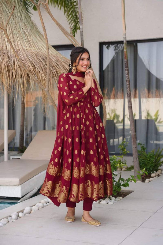 Traditional Indian salwar kameez with dupatta