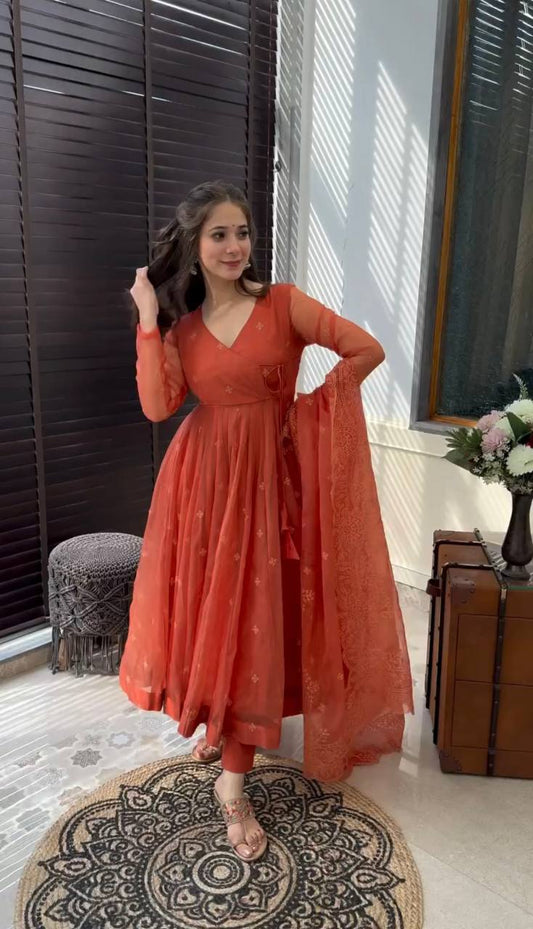 Heavy Work Festive Anarkai Suit Gown