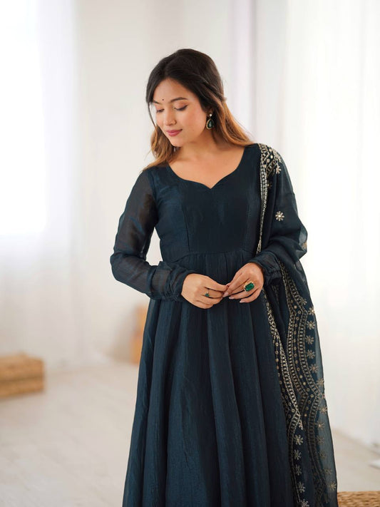 Fandy Silk Gown Set

Embroidered Gown Dress

Fully Stitched Party Gown

Indian Gown with Dupatta

Sequence Work Gown Design

Festive Wear Gown

Designer Silk Gown for Women

Long Gown with Flair

Ethnic Gown Set 2025

Readymade Gown Outfit

Micro Cotton Lined Gown

Heavy Work Gown Dress

Stylish Gown for Wedding

Elegant Indian Gown Set

Fancy Silk Gown for Women