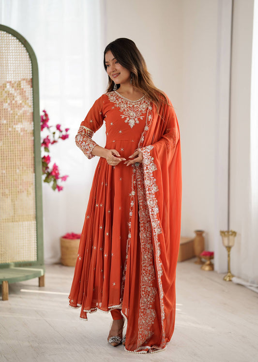 Designer Anarkali picture for wedding wear