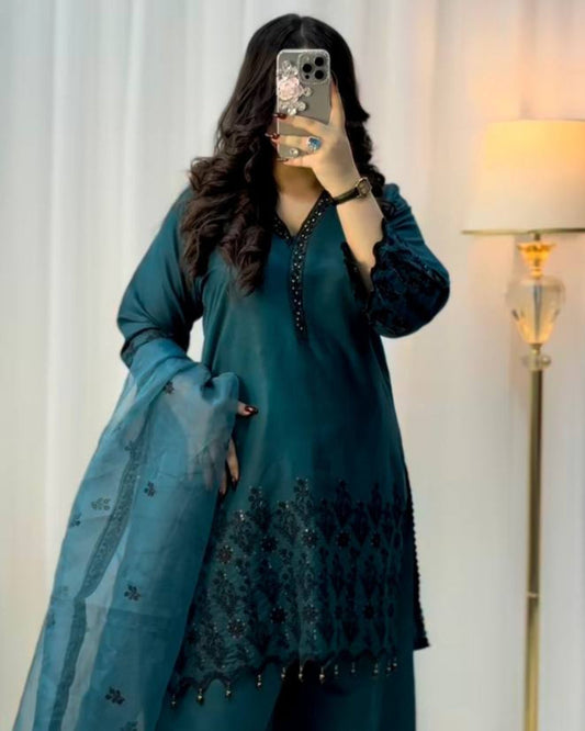 Long Ethnic Green straight Kurti Set